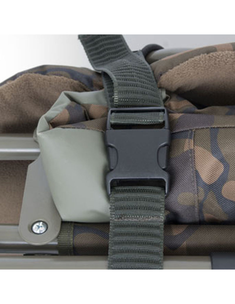 Fox R1 Camo Bedchair Compact