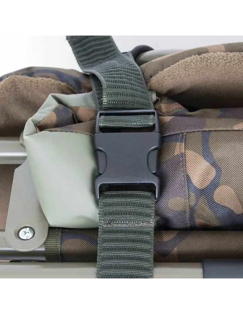 Fox R2 Camo Bedchair Standard