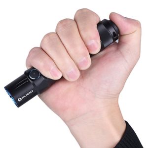 Linterna Olight M2T WARRIOR 1200 lúmenes